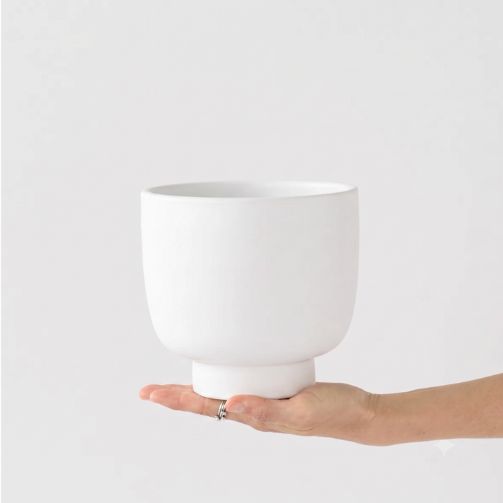 Shing Plinth Planter - White